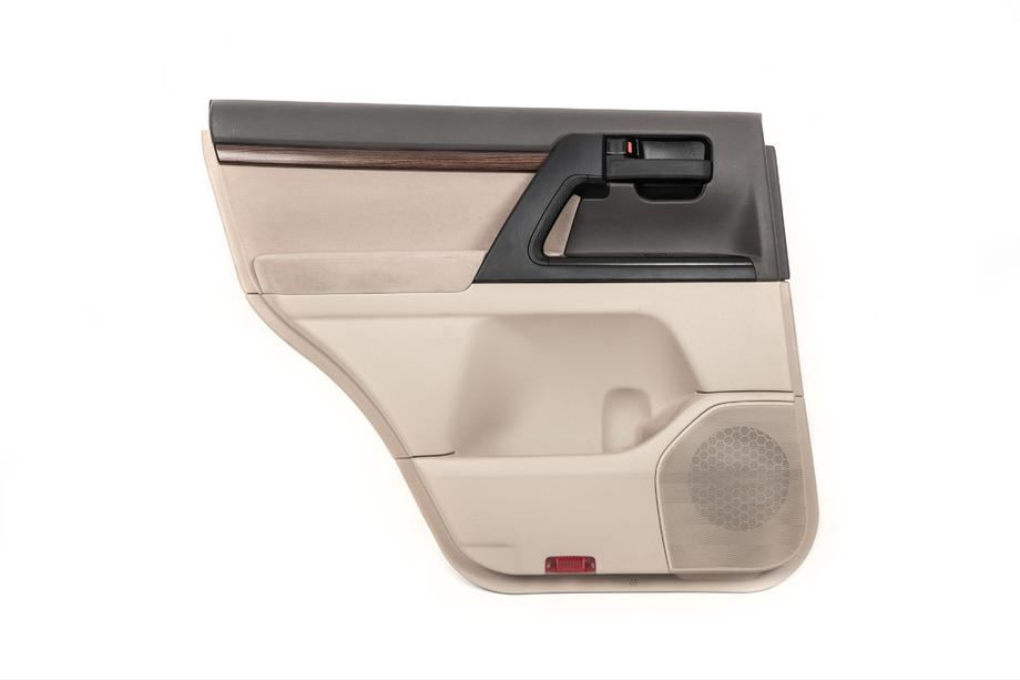 Toyota Land Cruiser 200 2007–2021 Restyling dörrpanel (1 st) Image