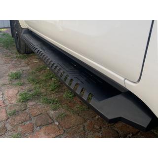 Sidosteg Dakar V1 utan LED (2 st, metall) Toyota Hilux 2015– foto 2