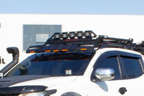 Toyota Hilux 2006–2015 Vindrutevisir (LED) foto 1