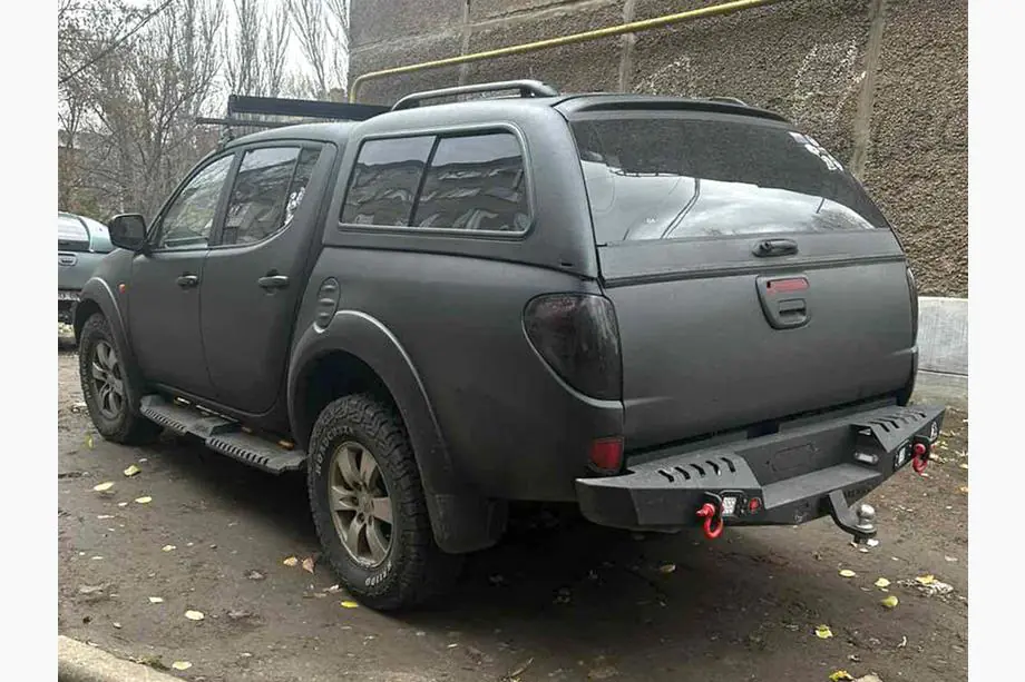 Mitsubishi L200 2006–2015 Förstärkt bakre stötfångare Dakar V1 (2010-2015) Image