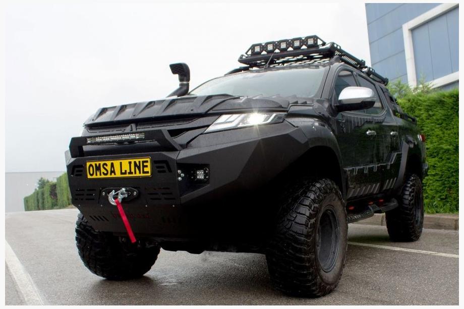 Mitsubishi L200 2015–2024 Främre stötfångare med motorskydd Dakar (2019+) Image
