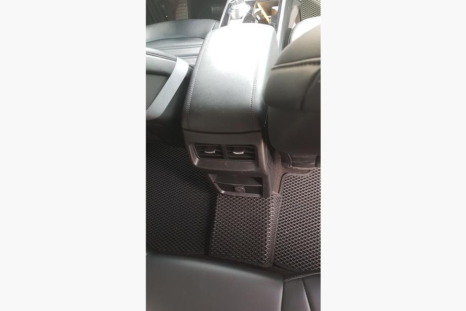 Ford Edge 2014–2024 EVA bilmattor (svarta) Foto 9