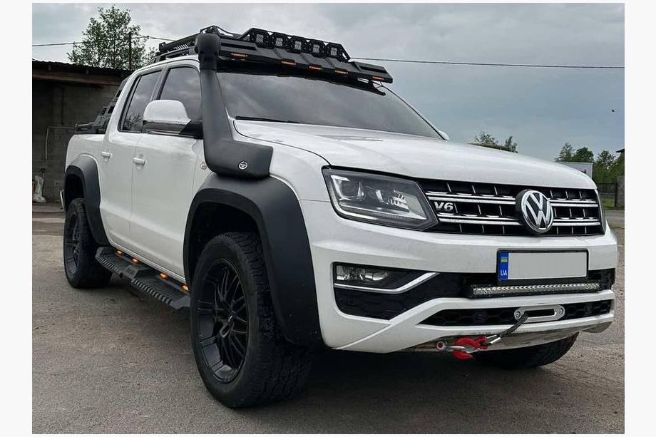 Volkswagen Amarok 2010–2022 Vindrutedeflektor för takräcke DAKAR (LED) Foto 2