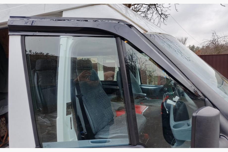 Ford Transit 2000–2014 Vindavvisare för sidorutor (2 st, Sunplex Sport) Image