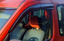 Renault Kangoo 1998–2008 Vindavvisare för sidorutor (2 st, Sunplex Sport) foto 7