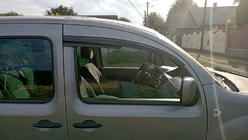 Renault Kangoo 2008–2020 Vindavvisare för sidorutor (2 st, Sunplex Sport) foto 3