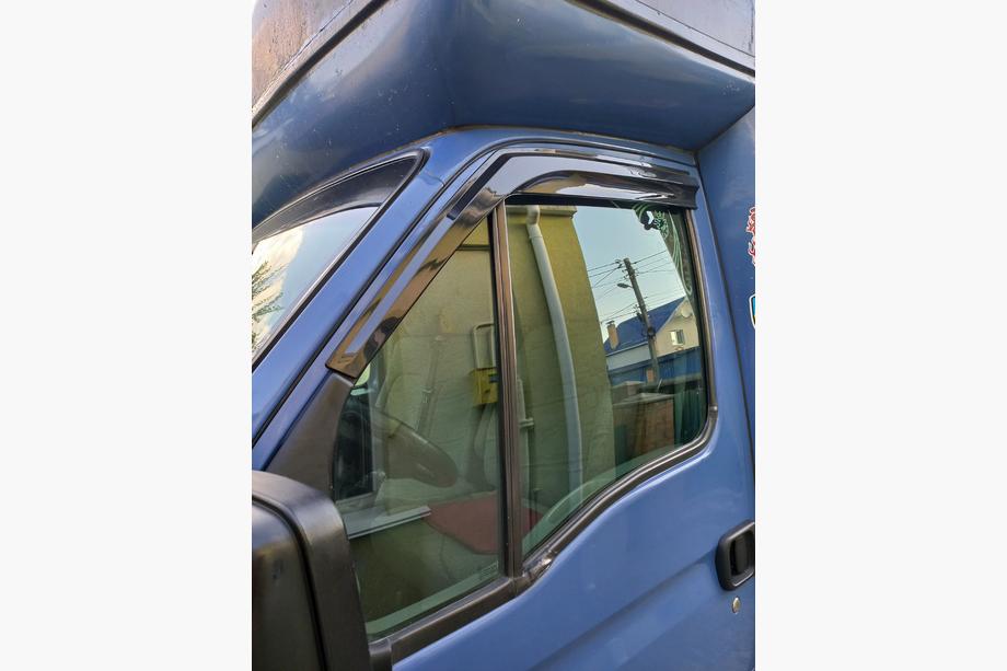 Renault Master 1998–2010 Vindavvisare för sidorutor (2 st, Sunplex Sport) Image