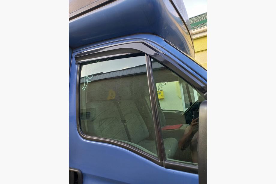 Nissan Interstar 2002–2010 Vindavvisare för sidorutor (2 st, Sunplex Sport) Image