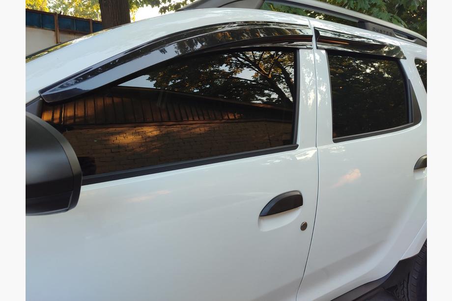 Renault Duster 2018–2024 Vindavvisare (4 st, Sunplex Sport) Image