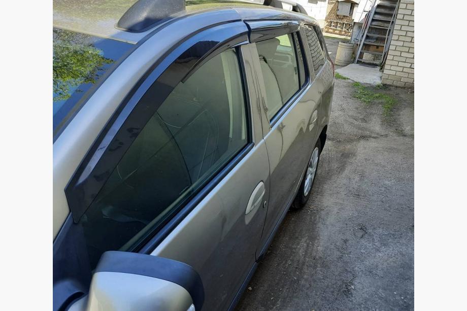 Renault Logan MCV 2013–2022 Vindavvisare (4 st, Sunplex Sport) Image