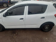 Dacia Sandero 2013–2020 Vindavvisare (4 st, Sunplex Sport) foto 2