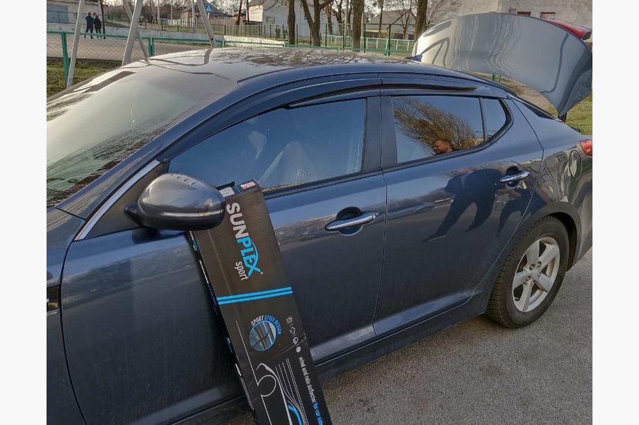 Kia Optima 2010–2016 Vindavvisare (4 st, Sunplex Sport) Image