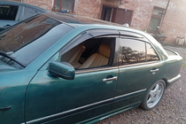 Mercedes E-class W210 1995–2002 Vindavvisare SD (4 st, Sunplex Sport) foto 2