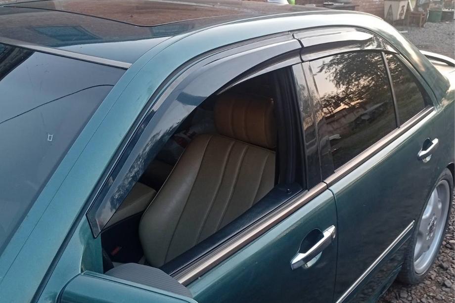 Mercedes E-class W210 1995–2002 Vindavvisare SD (4 st, Sunplex Sport) Image