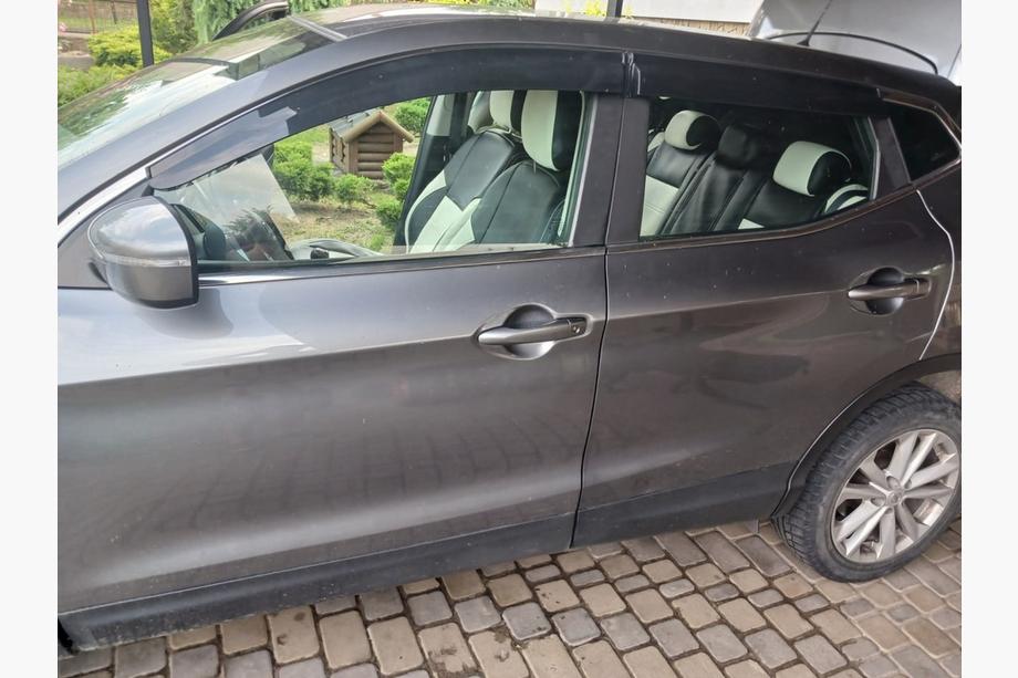 Nissan Qashqai 2014–2021 Vindavvisare (4 st, Sunplex Sport) Image