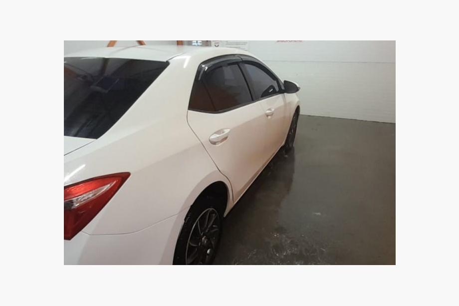 Toyota Corolla 2013–2019 Vindavvisare (4 st, Sunplex Sport) Image