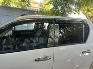 Toyota Hilux 2015– Vindavvisare med kromlist (4 st, Sunplex Chrome) foto 5
