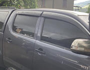 Toyota Hilux 2015– Vindavvisare med kromlist (4 st, Sunplex Chrome) foto 7