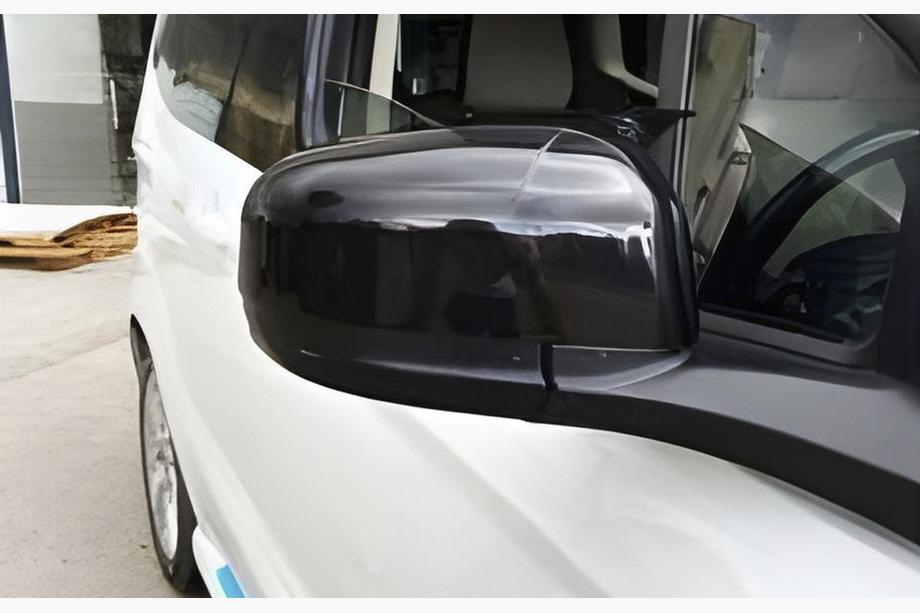 Ford Courier 2014–2023 Spegelkåpor BMW-style (2014-2018, 2 st) Foto 1