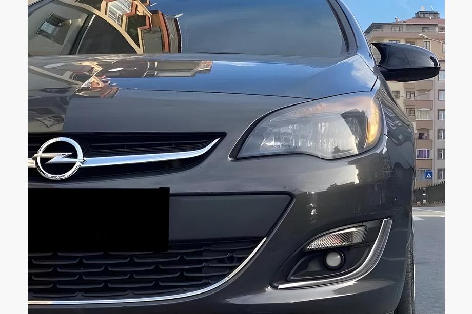 Opel Astra J 2009–2015 Spegelkåpor BMW-Style (2 st.) Foto 1