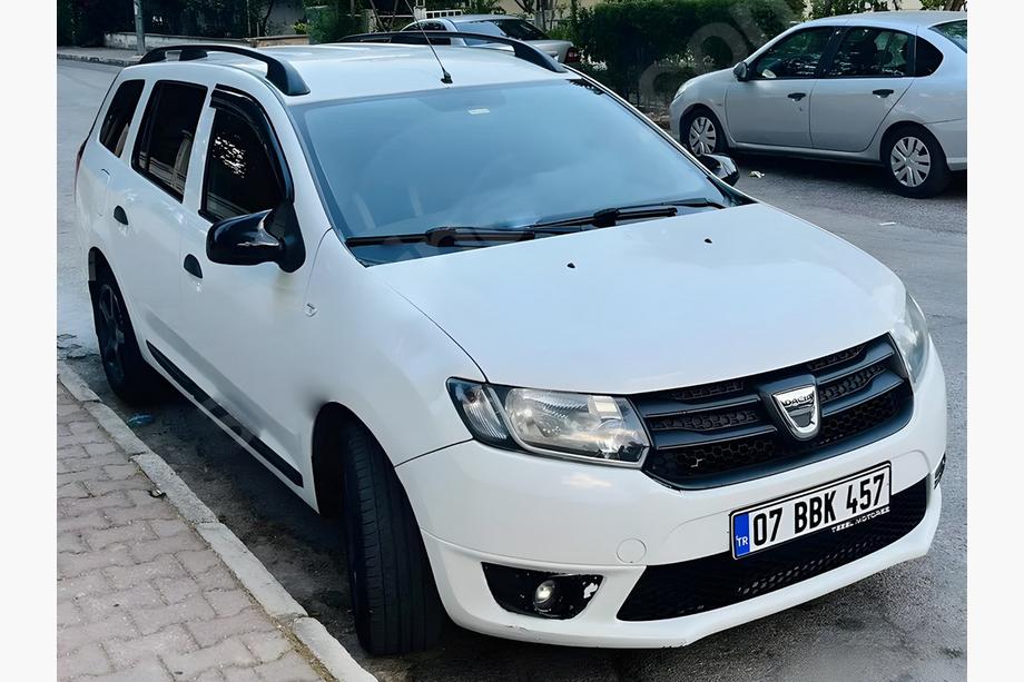 Renault Logan II 2013–2022 Spegelkåpor BMW-Style (2 st.) Foto 5