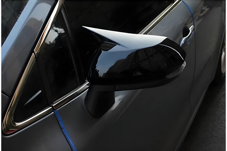 Toyota Avensis 2009–2018 Spegelkåpor BMW-Style (2014+, 2 st) Image