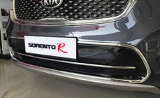 Kia Sorento III UM 2014–2020 Grilllist till främre stötfångargrill Libao (plast) foto 2