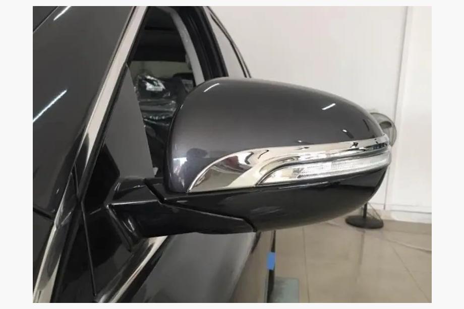 Kia Sorento III UM 2014–2020 Libao kromade backspegelkåpor (2 st, plast) Image