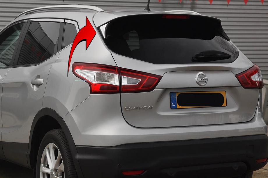 Nissan Qashqai 2014–2021 Täckkåpor under spoiler Libao (2 st, plast) Image