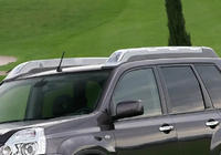 Nissan X-trail T31 2007–2014 Takrails – originaldesign (med belysning) foto 1