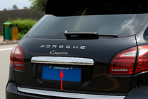 Porsche Cayenne 2010–2017 Libao list ovanför registreringsskylten (rostfritt stål) foto 1