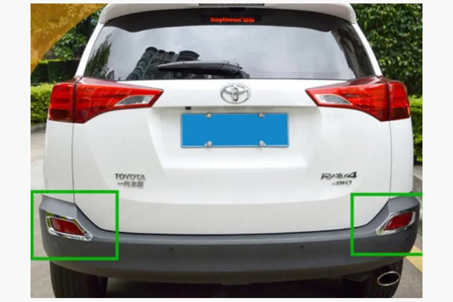 Toyota Rav 4 2013–2018 Kromade bakljuslister Libao 2013-2016 (2 st, plast) Image
