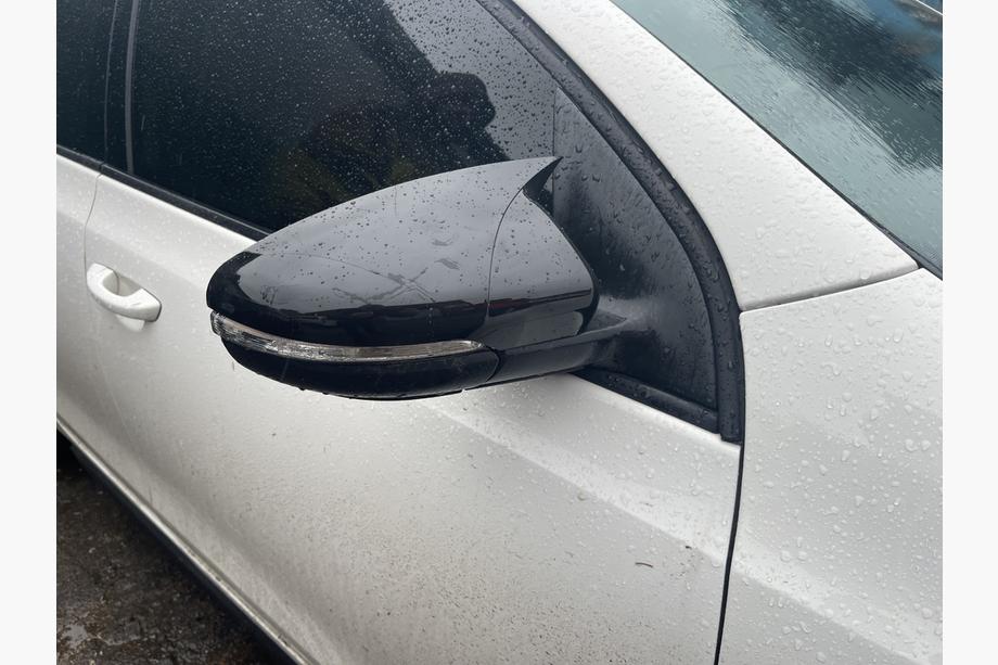 Volkswagen Touran 2010–2015 Spegelkåpor RLine-Look (2 st.) Image