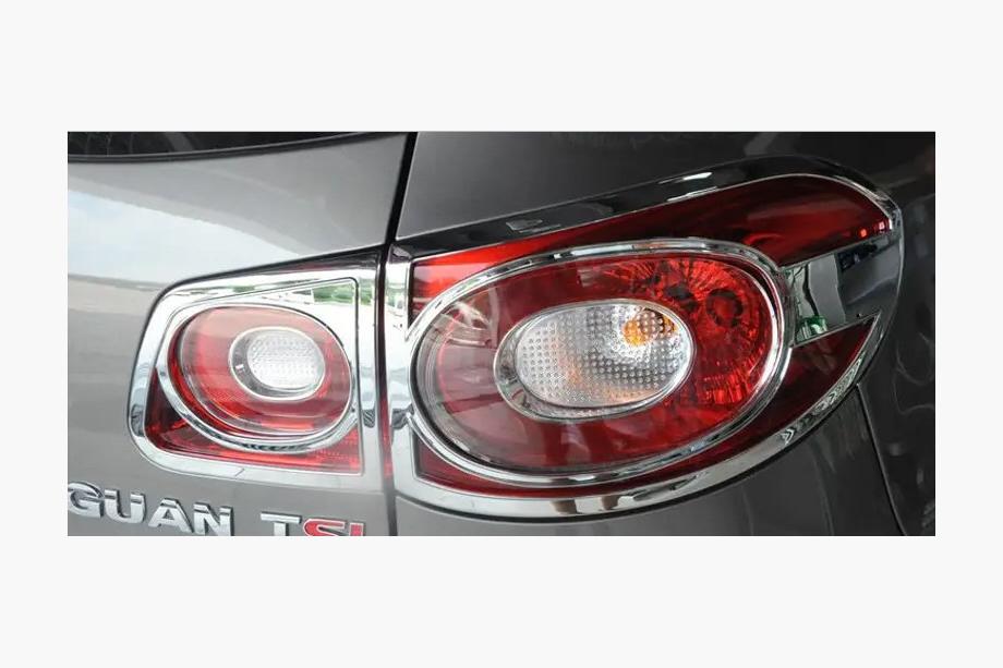 Volkswagen Tiguan 2007–2016 Bakljuscovers Libao 2007-2011 (2 st, plast) Image
