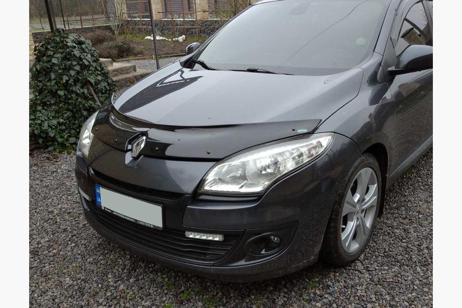 Renault Megane III 2009–2016 Huvdeflektor 2009-2013 (EuroCap) Image