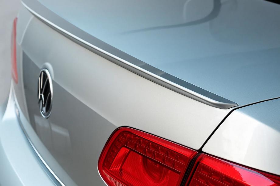 Volkswagen Passat B7 2012–2015 Libao spoiler (ABS-plast, för EU) Image