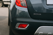 Opel Mokka 2012–2021 Dekorlister för bakre dimljus Libao (2 st, plast) foto 1