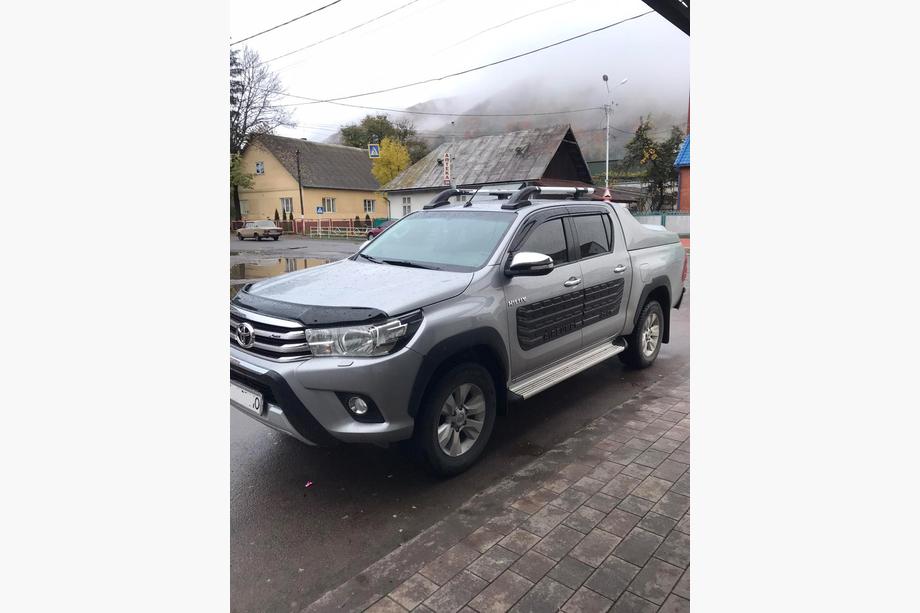 Toyota Hilux 2015– Takrails med tvärbalkar (2 st, krom) Image