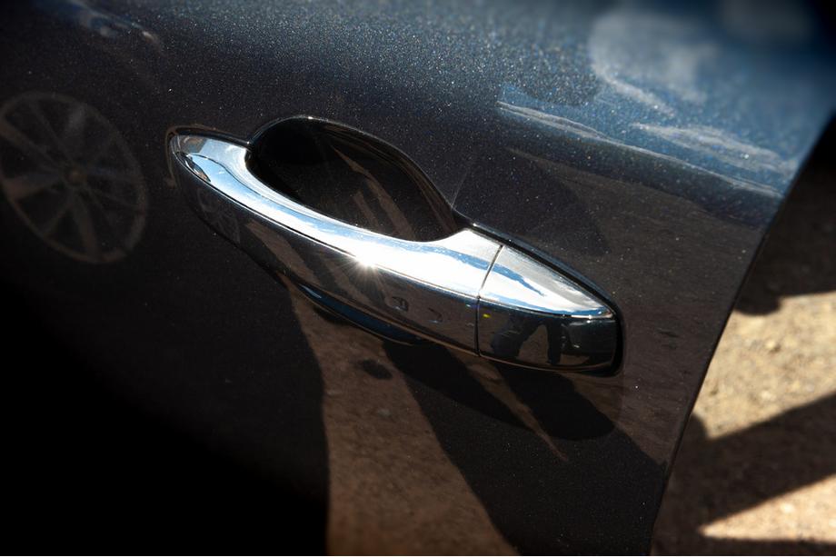 Renault Megane IV 2016–2025 Carmos dörrhandtagsskydd (4 st, rostfritt stål) Image