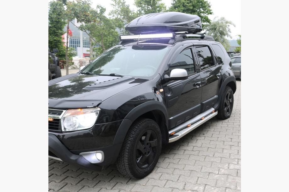 Renault Duster 2008–2017 Övre dörrlister (2 st) Foto 8