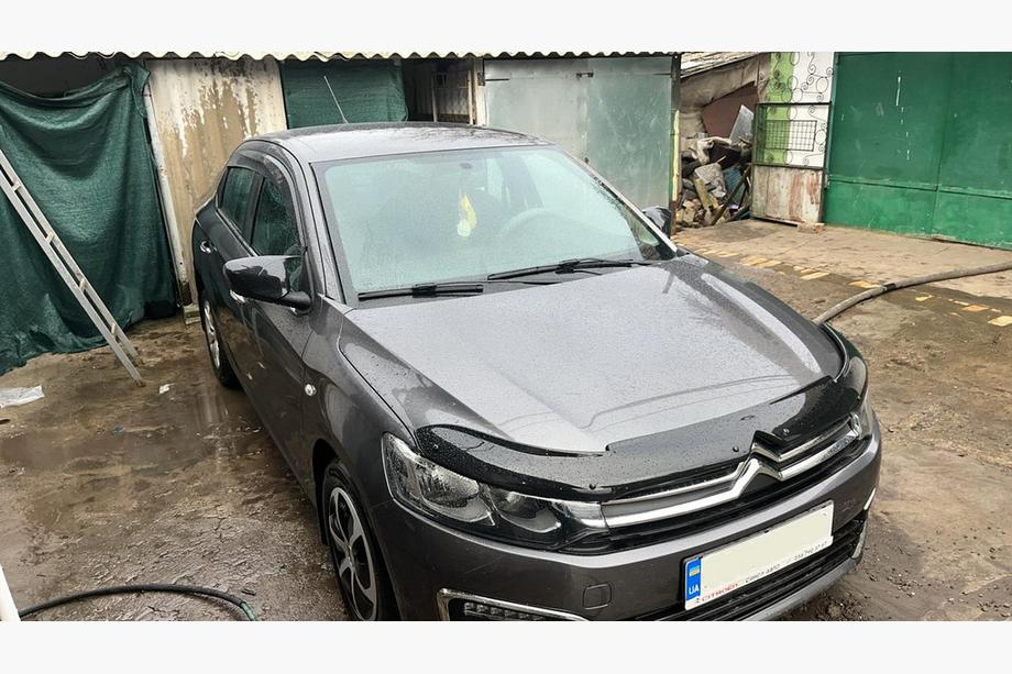 Citroen C-Elysee 2013–2022 Huvdeflektor (EuroCap) Image