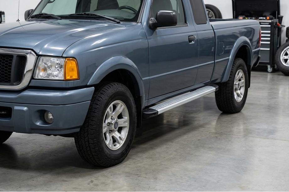 Ford Ranger 2002–2006 Sidosteg Maya V2 (2 st, aluminium) Image
