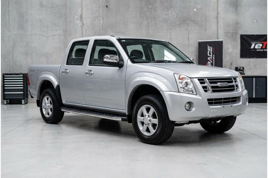 Isuzu D-Max 2002–2011 BlackLine sidosteg (2007-2012, 2 st, aluminium) Image