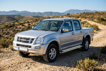Isuzu D-Max 2002–2011 Maydos V2 sidosteg (2007-2012, 2 st, aluminium) foto 1
