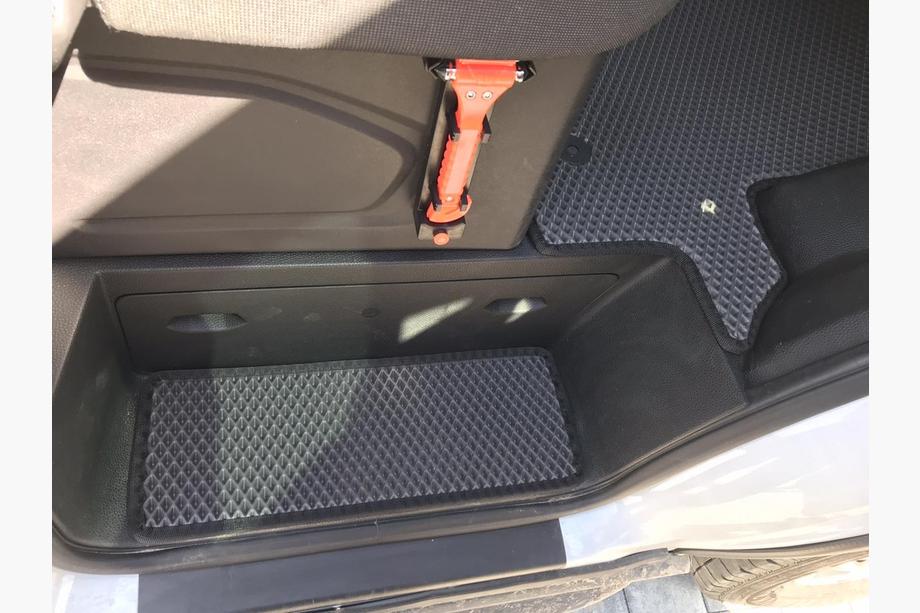 Ford Transit 2014– Tröskelmattor (3 st, EVA, svarta) Image