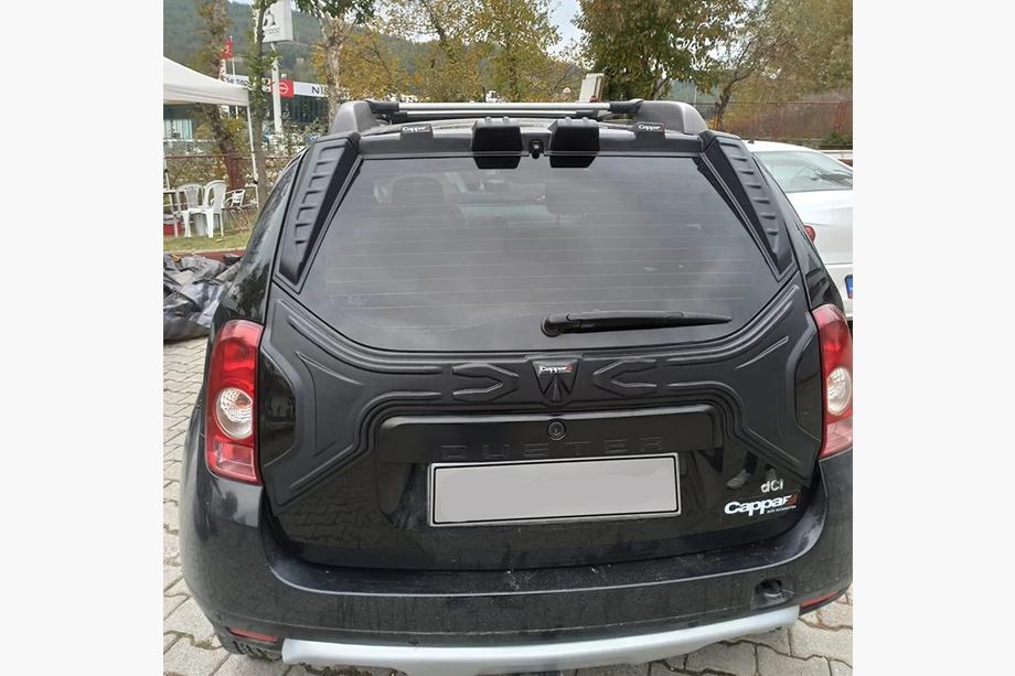 Dacia Duster 2008–2018 3-delad spoiler (ABS) V-1 Image