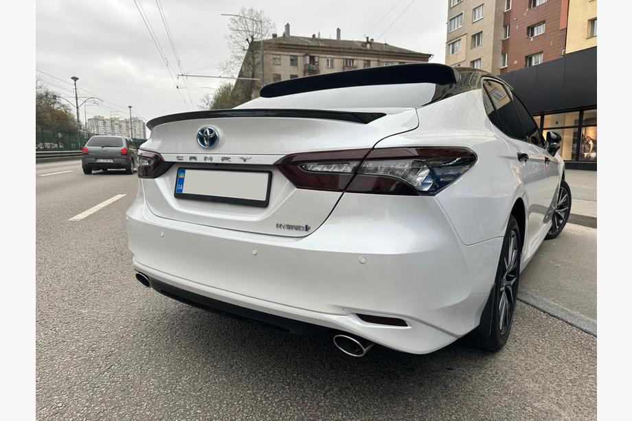 Toyota Camry 2017–2023 Spoiler (svart) Image