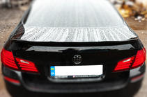 BMW 5-serien F10/F11 2010–2016 Läppspoiler V3 (1234 Upgrade, svart) foto 4