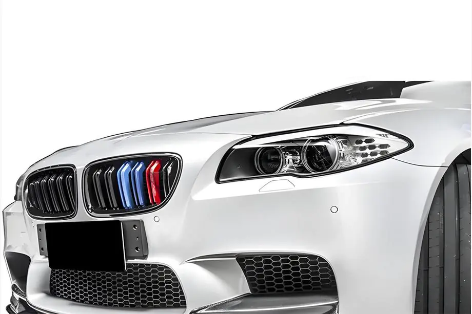 BMW 5-serien F10/F11 2010–2016 M-Look njurgaller (M-Color) Image