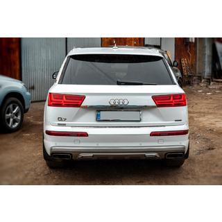 Kromlist ovanför registreringsskylten (rostfritt stål) Audi Q7 2015–2026 foto 4